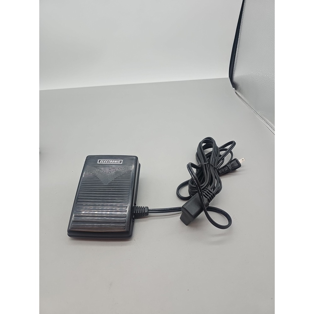 Singer‎ Sewing Machine Foot Pedal 979314-031 3-prong Plug  Original Vintage